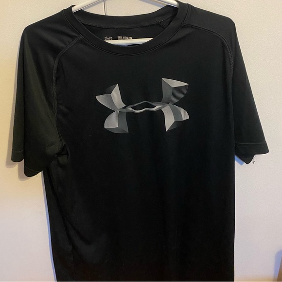 Under armour black sport tee - Picture 1 of 2